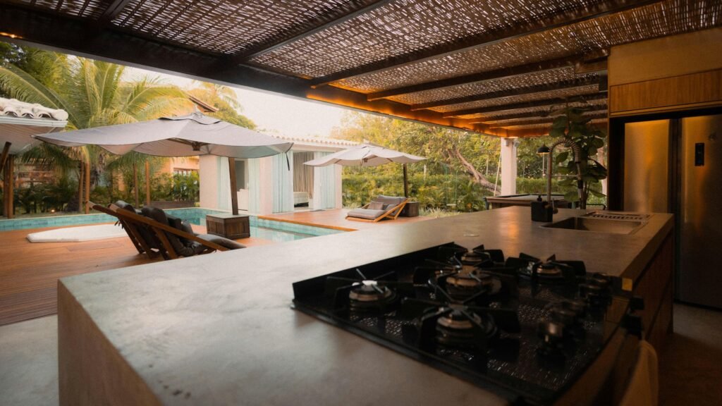 Aboite Luxury Retreat