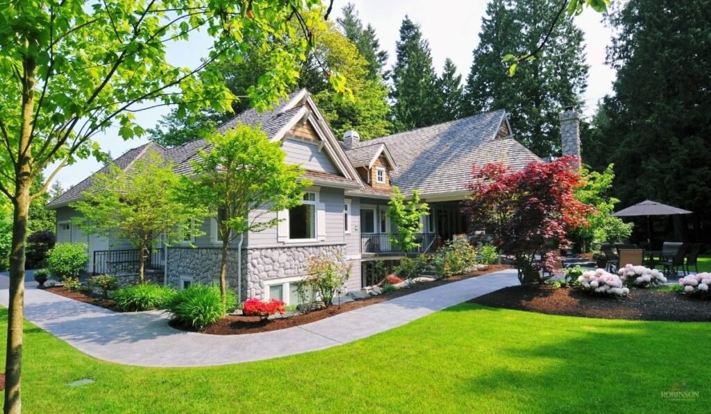 What is a Landscaper? Defining Premier Estate Management in 2026